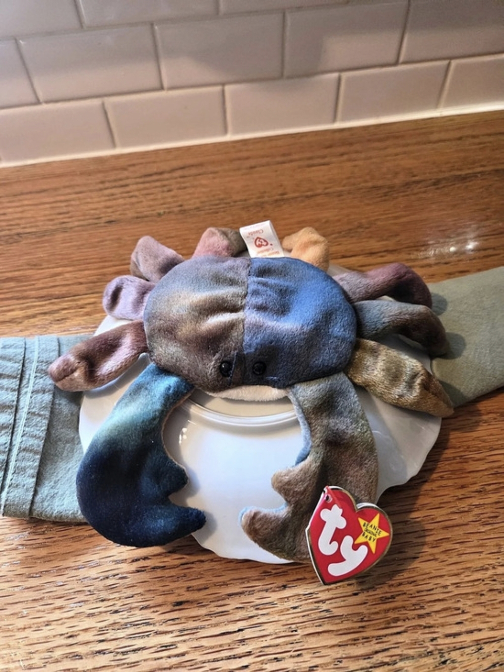 Ty Claude the Crab Beanie Baby Plush Blue & Pink